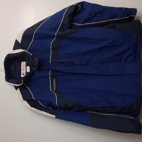 Columbia Other - Columbia large men's blue with white accent winter coat.